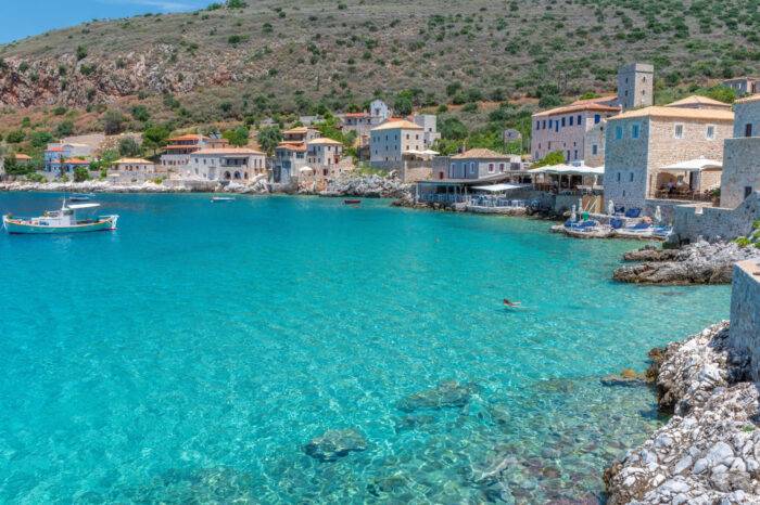 Πάσχα  στην  Μονεμβασιά  και  την Λακωνική  Μάνη