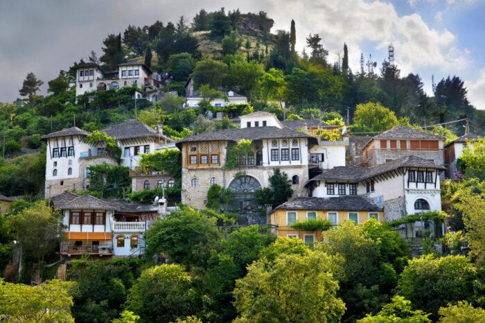 Αλβανική Ριβιέρα και Άγιος Κοσμάς ο Αιτωλός